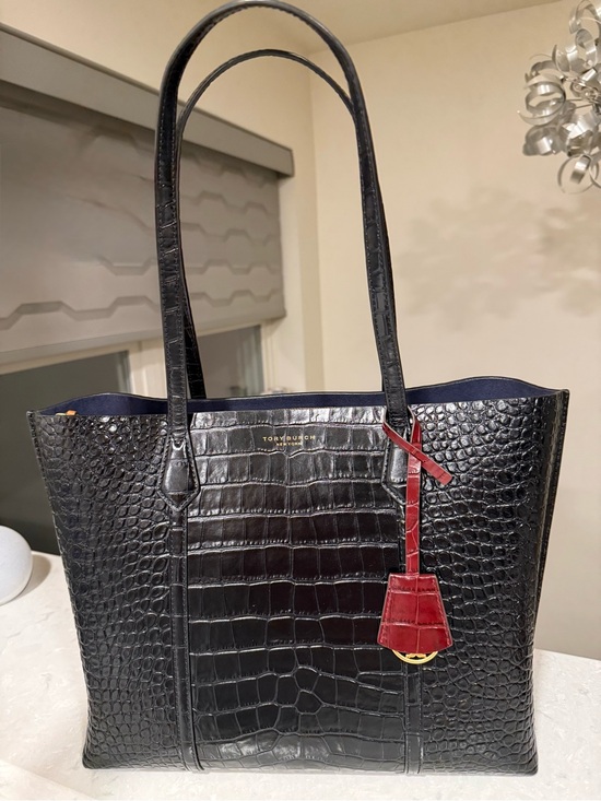 Tory Burch Handbags - Tory Burch Perry Croc Embossed Leather Triple Compartment Tote Black